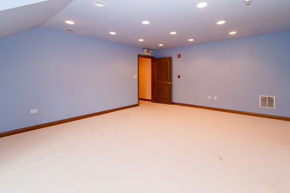 10759 Winterset